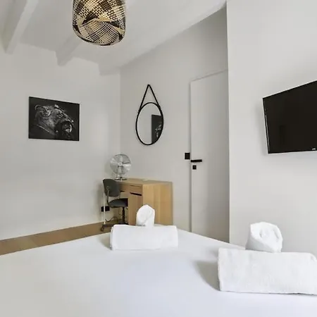 Gorgeous Family Apt Terrace - 16 Appartamento